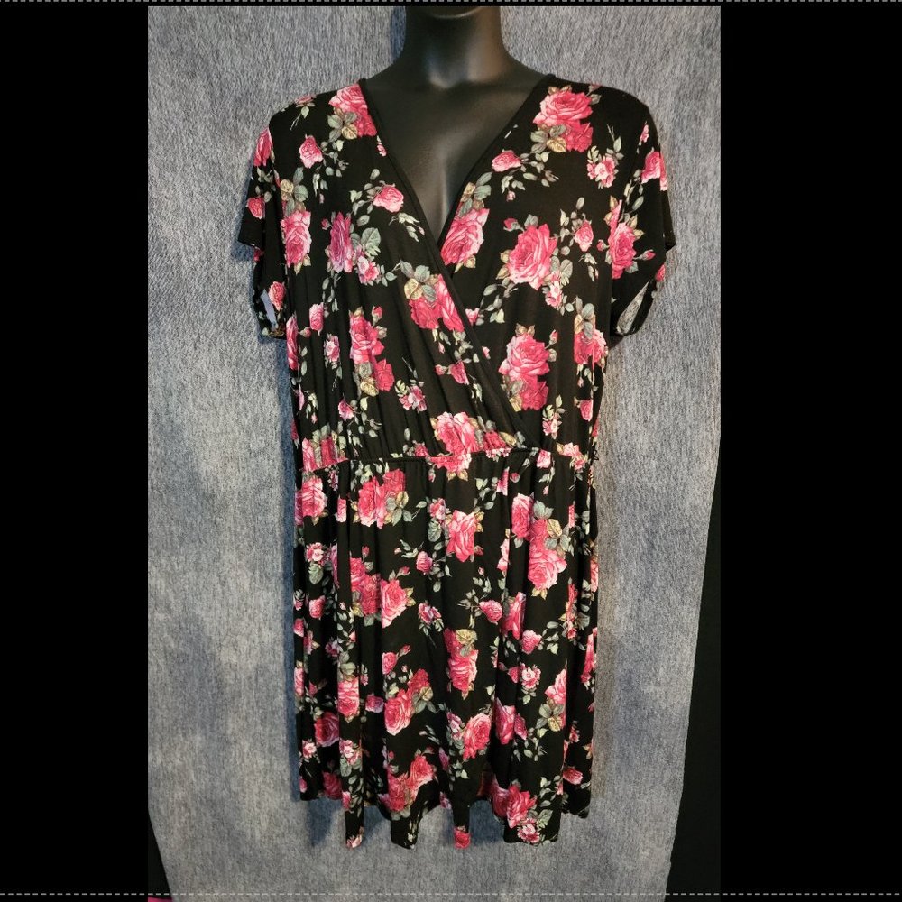 2XL Rue 21 Floral Faux Wrap Dress